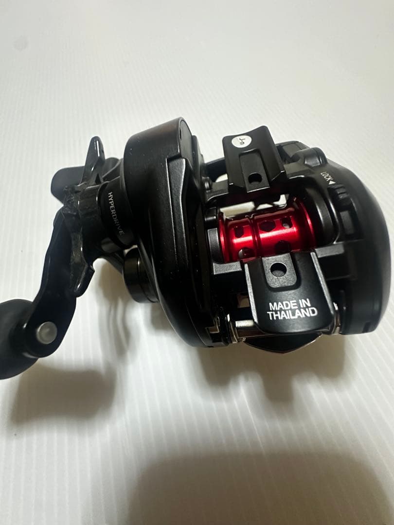 ダイワ　25アルファスBFTW 8.5 右ハンドル