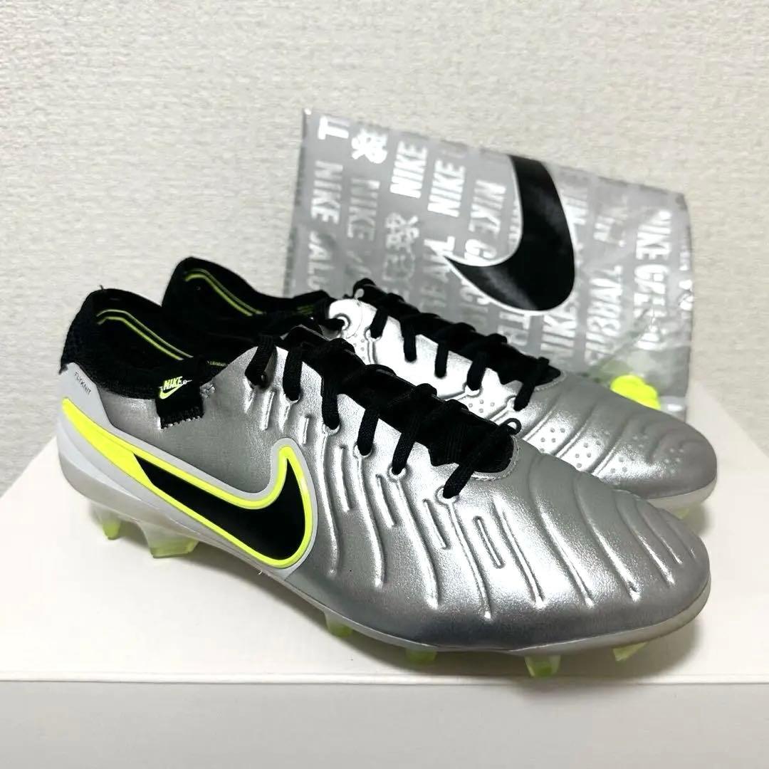 ナイキ 27 レジェンド 10 エリート スパイク サッカー FG 靴 銀