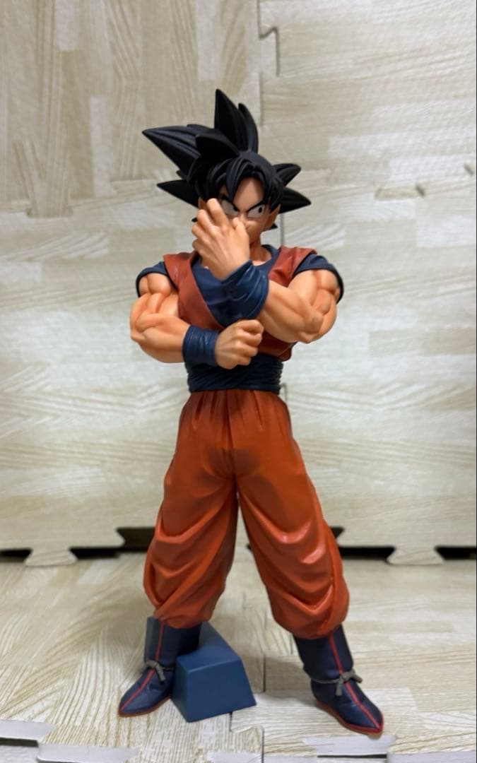 国内正規品 一番くじドラゴンボール STRONG CHAINS D賞 孫悟空