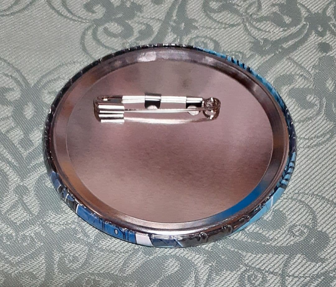 ワールドトリガー　ドでか缶バッジ