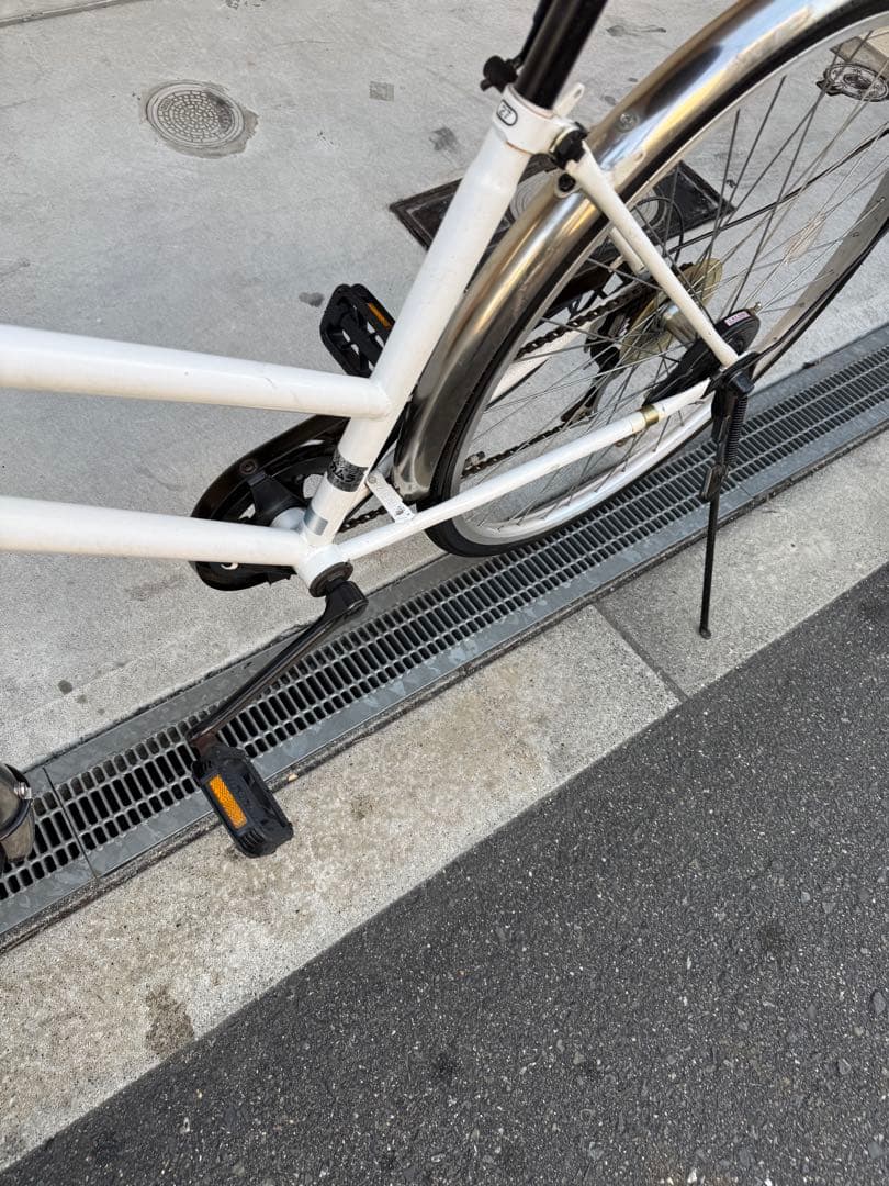 205 自転車 大阪市 【引取り限定】 美品 26インチ 変速付き