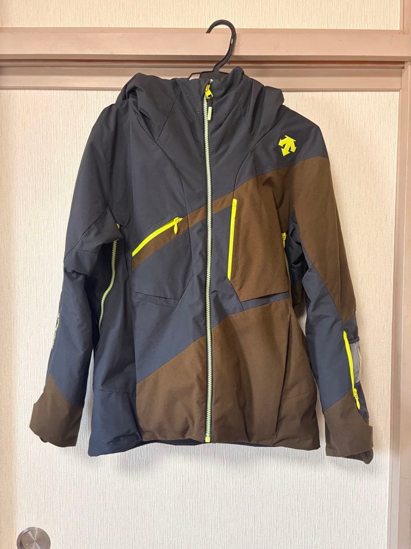 ④DESCENTE デサント　スキーウエア　上下セット S ★