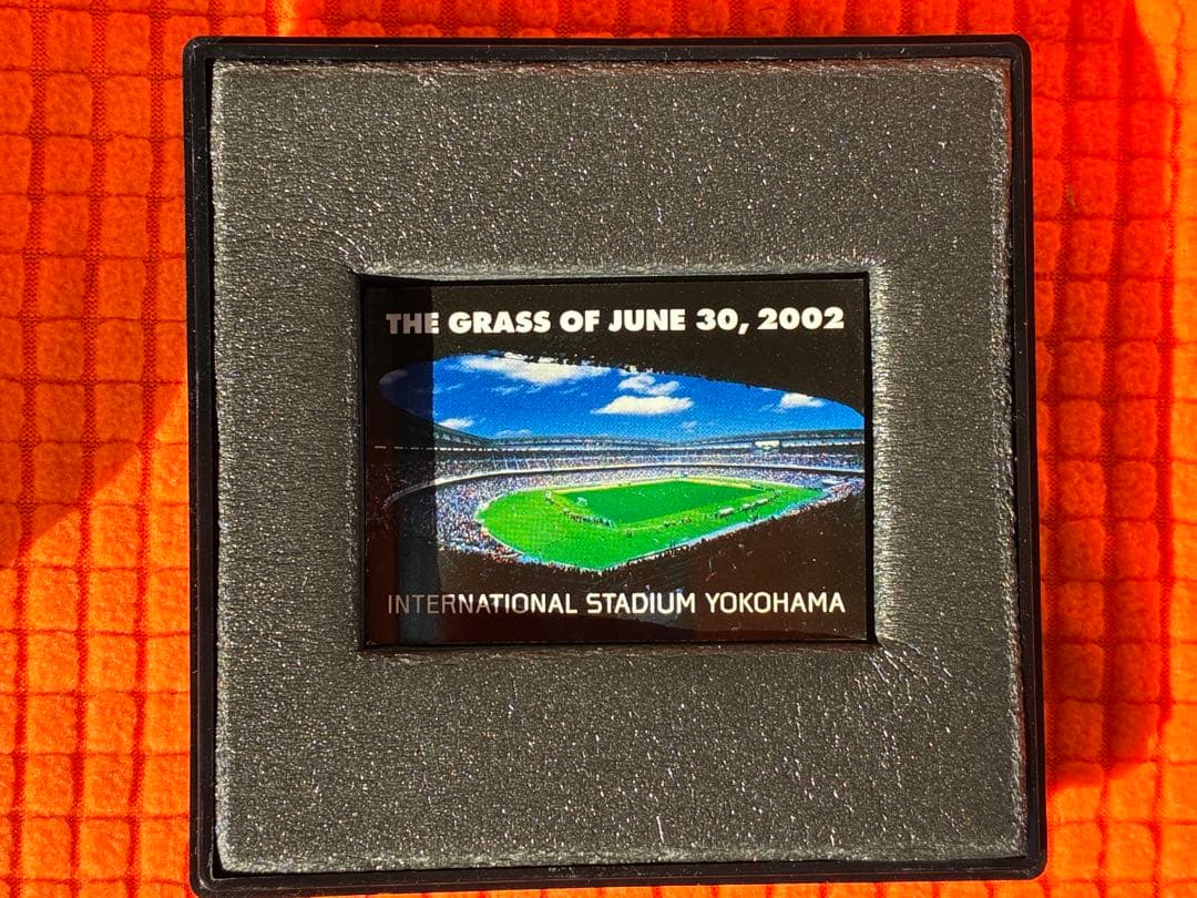2002 FIFA 日韓 W杯 横浜国際総合競技場 記念グッズ 決勝の芝