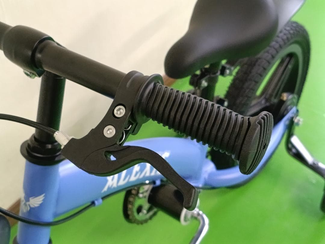 値下げ中！新品未使用 3in1 子供自転車 キックバイク 12インチ BLUE色