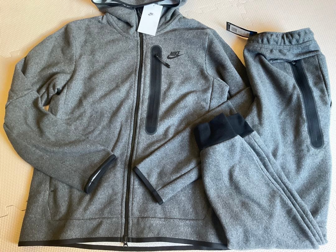 Nike ナイキ　テックフリース　ウインター　ジャケット&パンツ