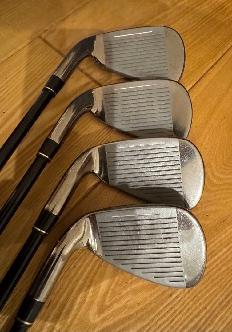 TaylorMadeBurnerアイアン+ゼクシオドライバー+ユーティリティ