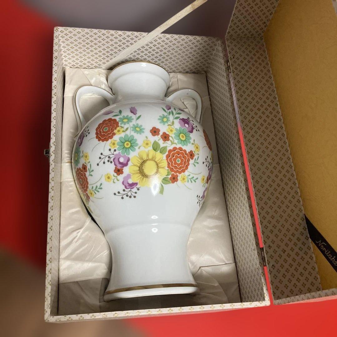 アンティークノリタケ、金彩花柄、フラワーベースレトロ、60年位前美品です