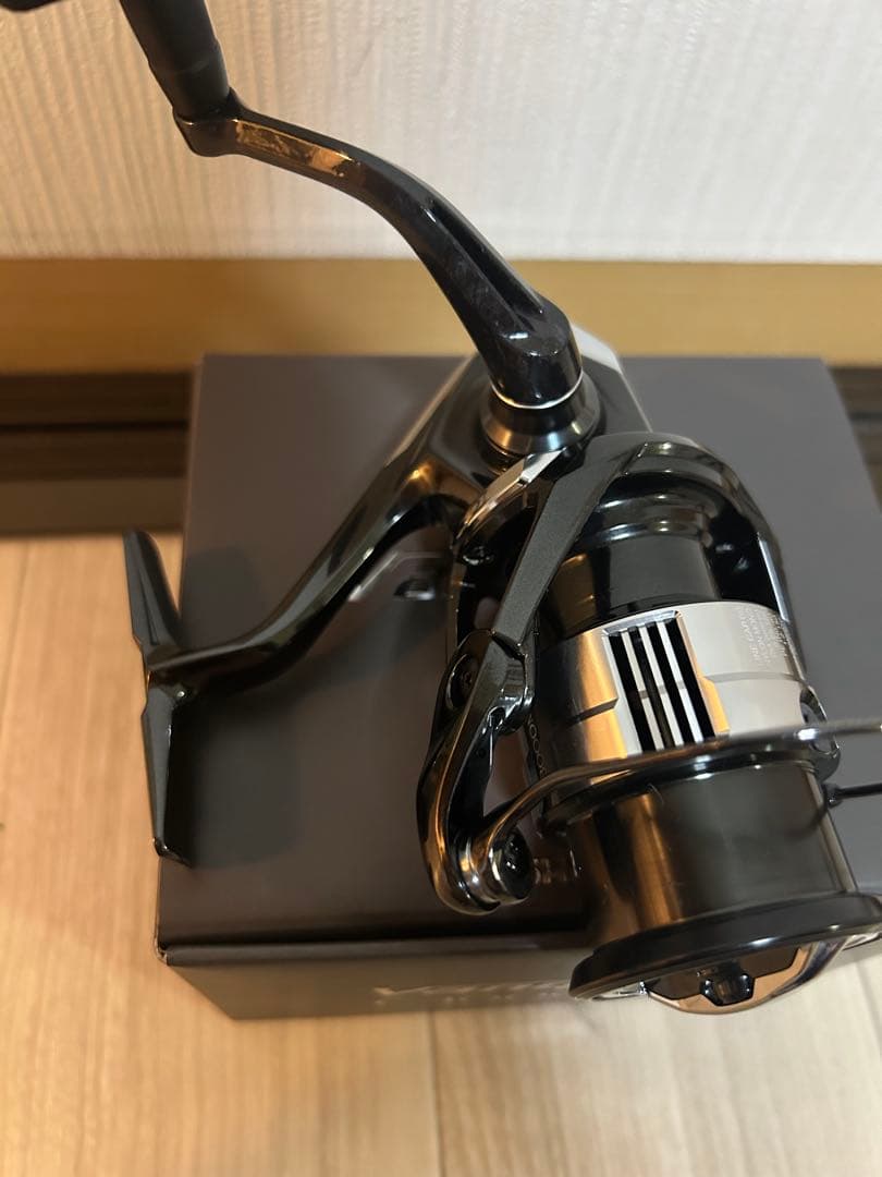 シマノ 23ヴァンキッシュ c3000mhg 当たり個体 美品