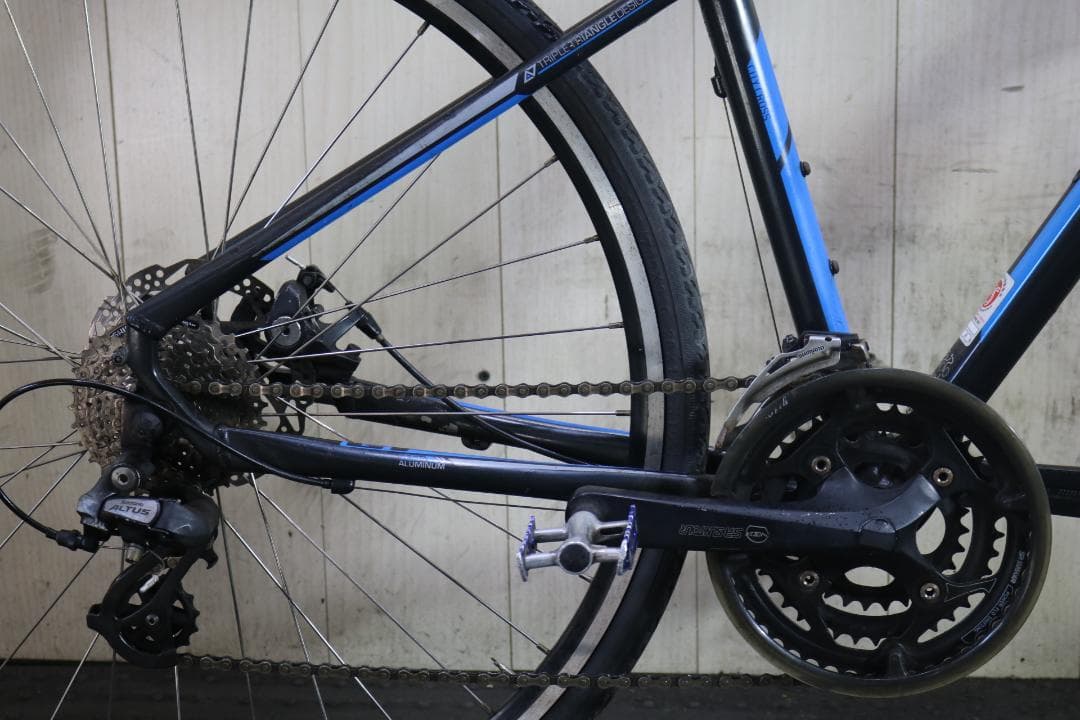 GT TRANSEO4.0 700C 24速 445mm ディスクブレーキ