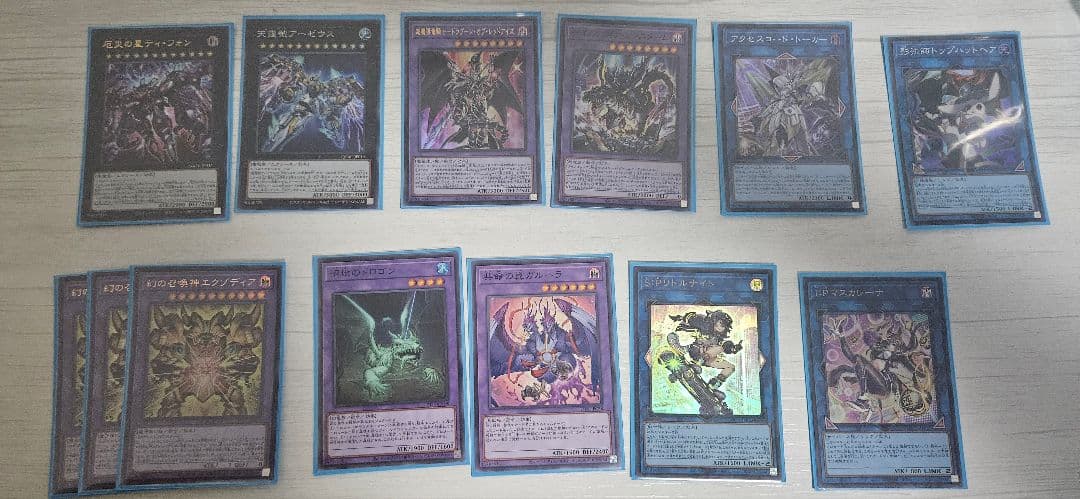 遊戯王OCG トレーディングカード セット