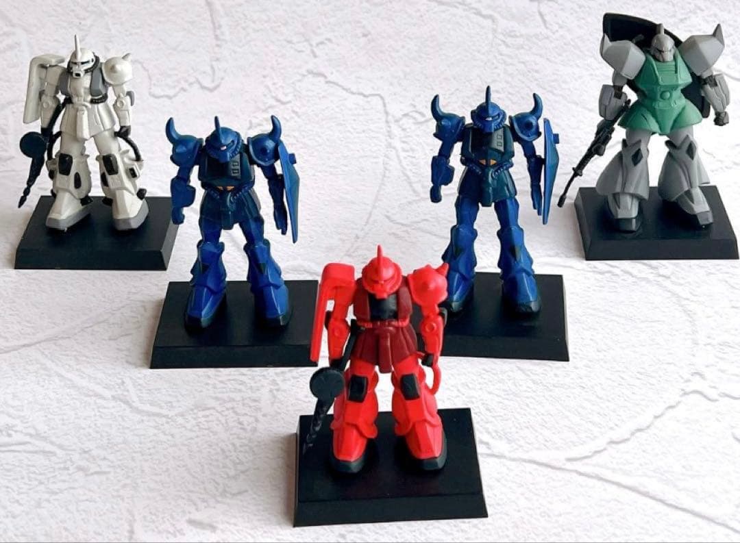 ガンダム フィギュア 20体セット 台座付 10cm前後Gundam