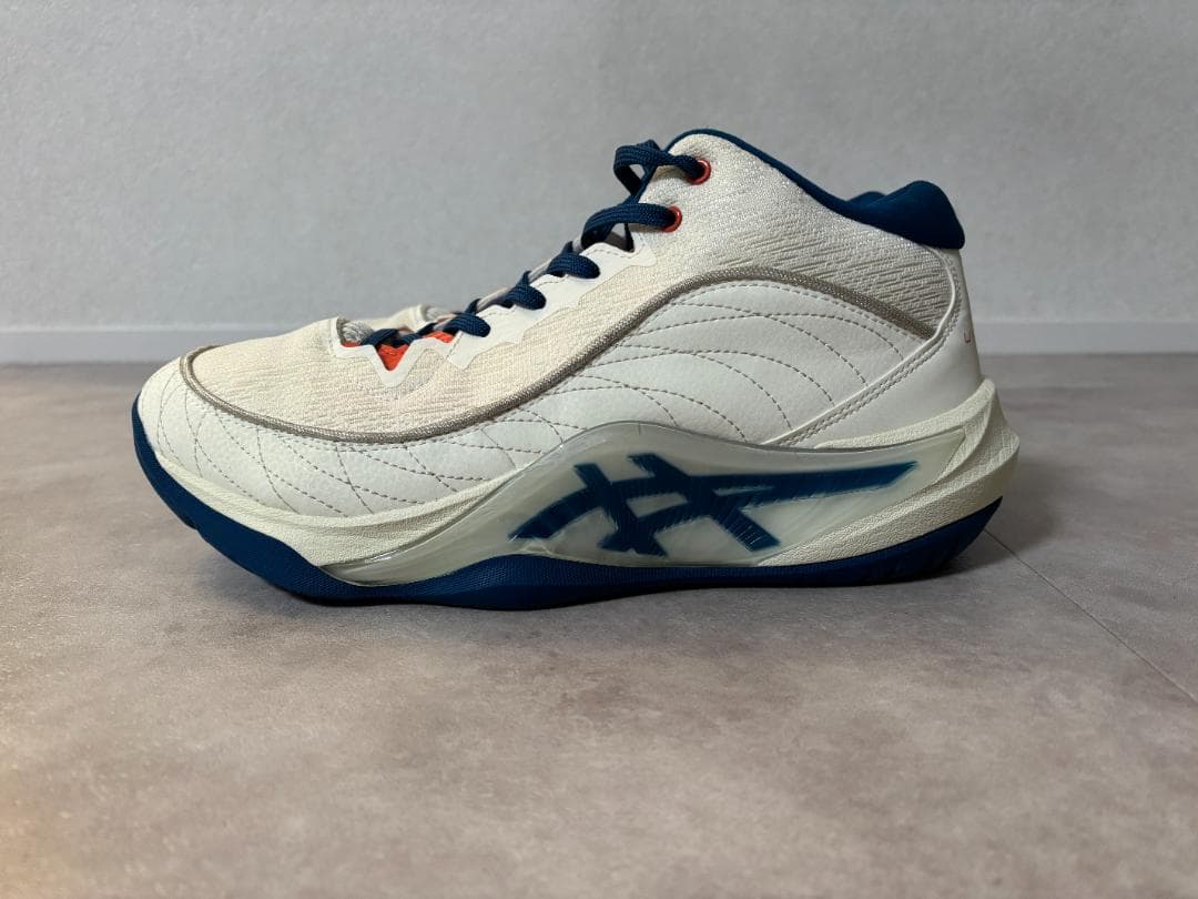 【ほぼ新品】ASICS　アンプレアルス３　 ワイド　27.0cm　箱有