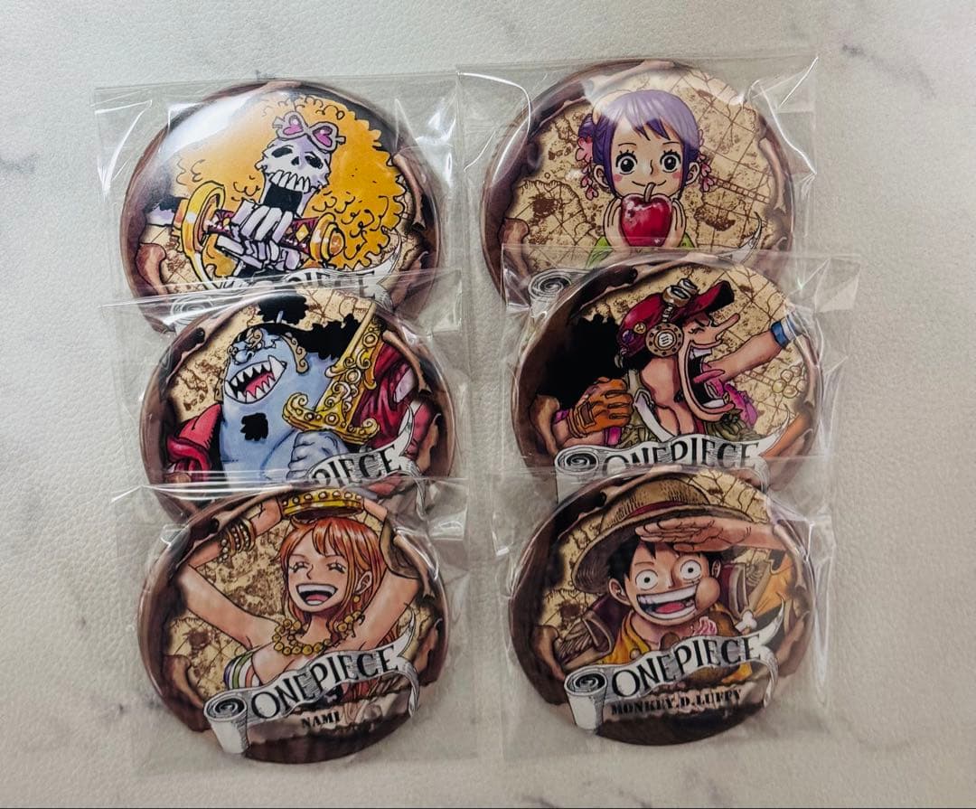 ONEPIECE ワンピース 52個 缶バッジ まとめ売り