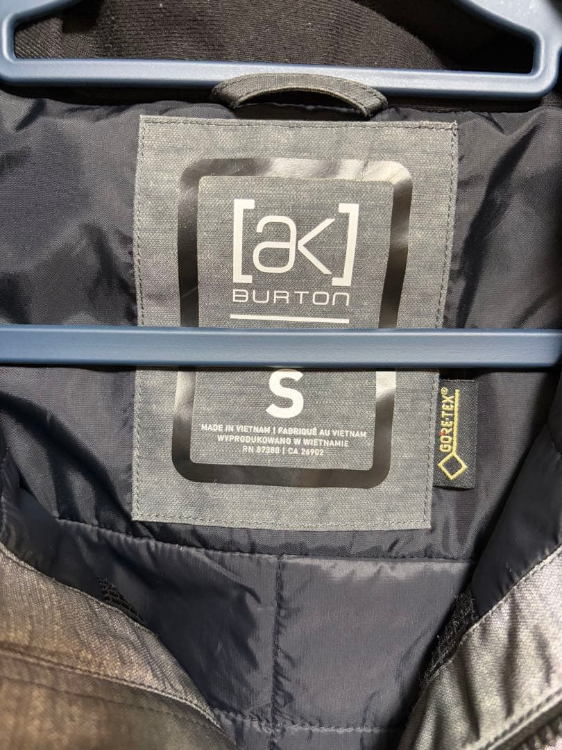 Burton [ak] GORE-TEX スノーボードジャケット S
