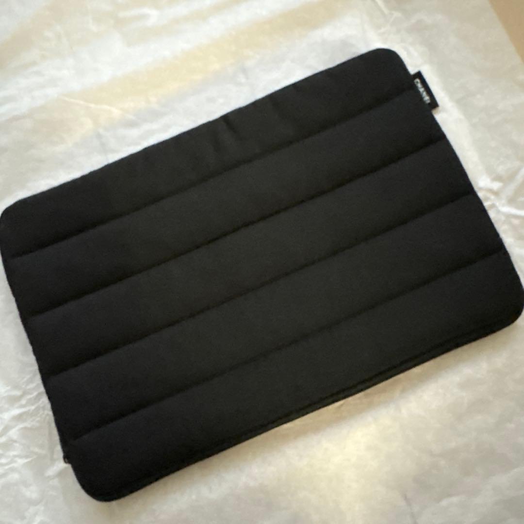 シャネル パソコンケース ノベルティ 新品　CHANELビューティー　pcケース
