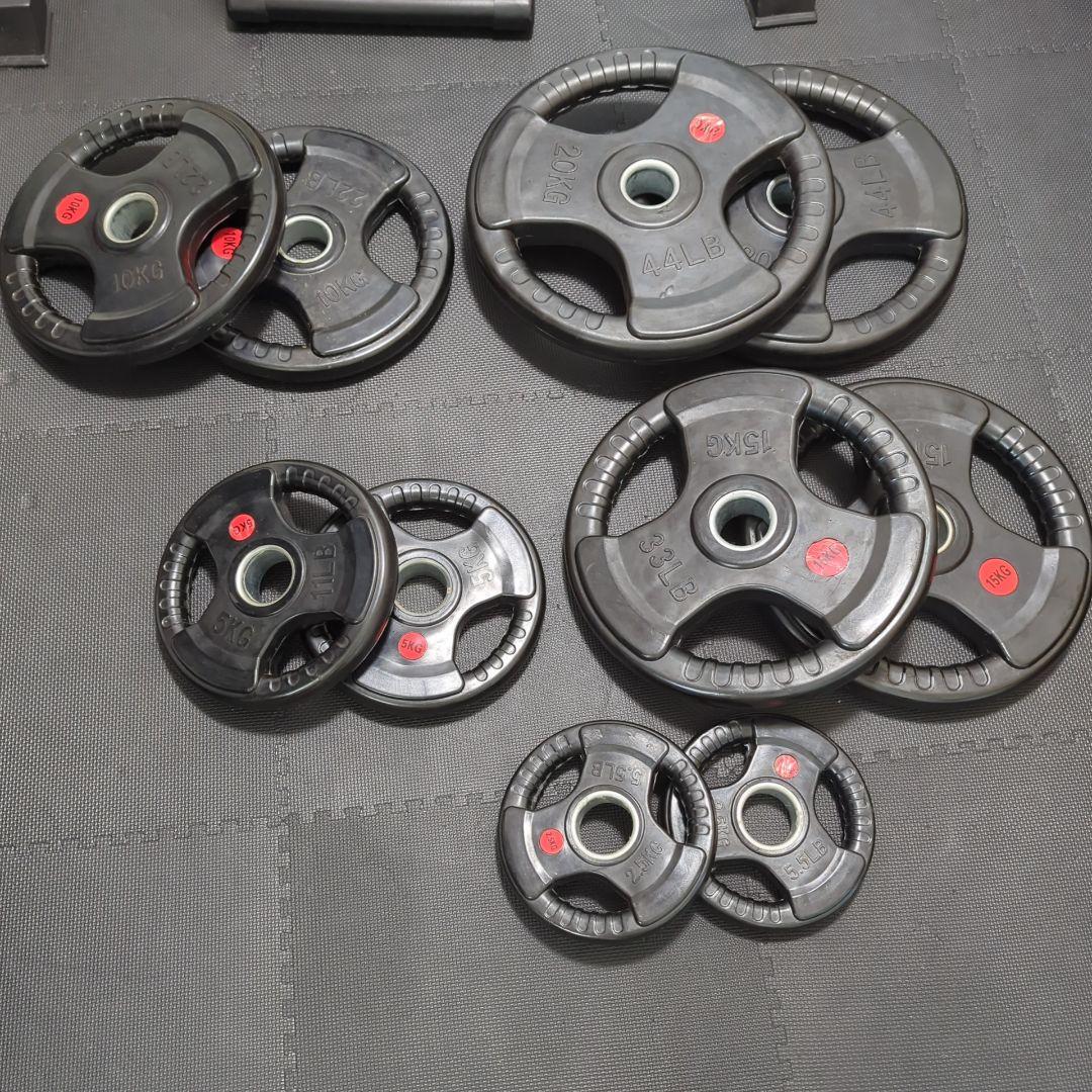 ベンチプレスセット　オリンピックバーベルシャフト、ウエイト総重量116.2kg