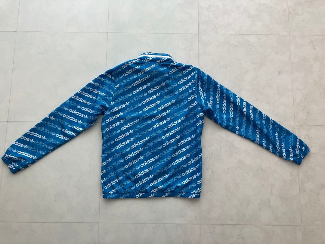 adidas オリジナルス　ウインドブレーカー