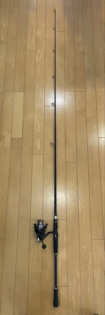 ルアーフィッシングデビュー・2ピースロッド180cm&3000番リール・ライン付