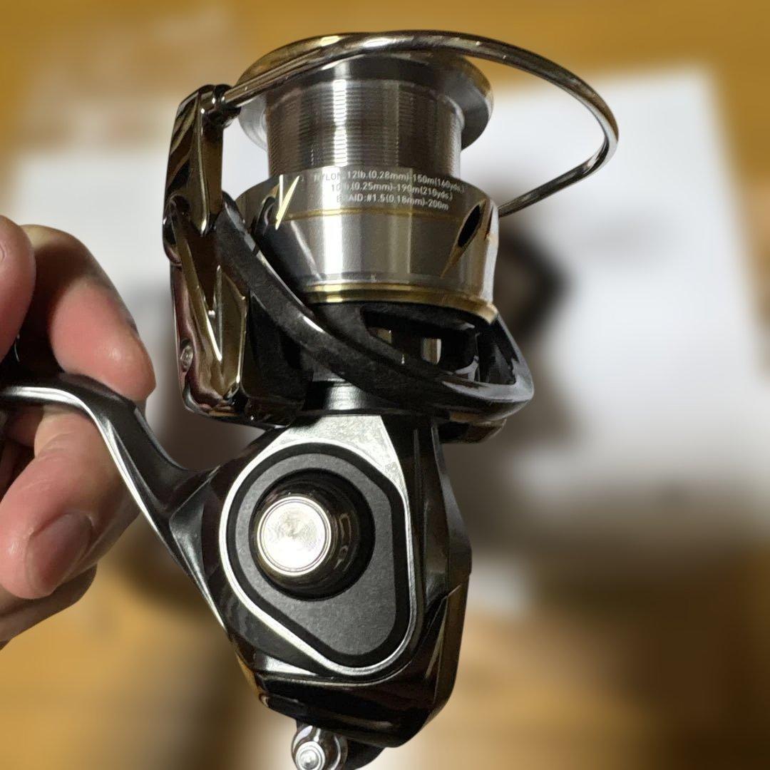 YUJI 様Daiwa ダイワ　ルビアス　4000CXH