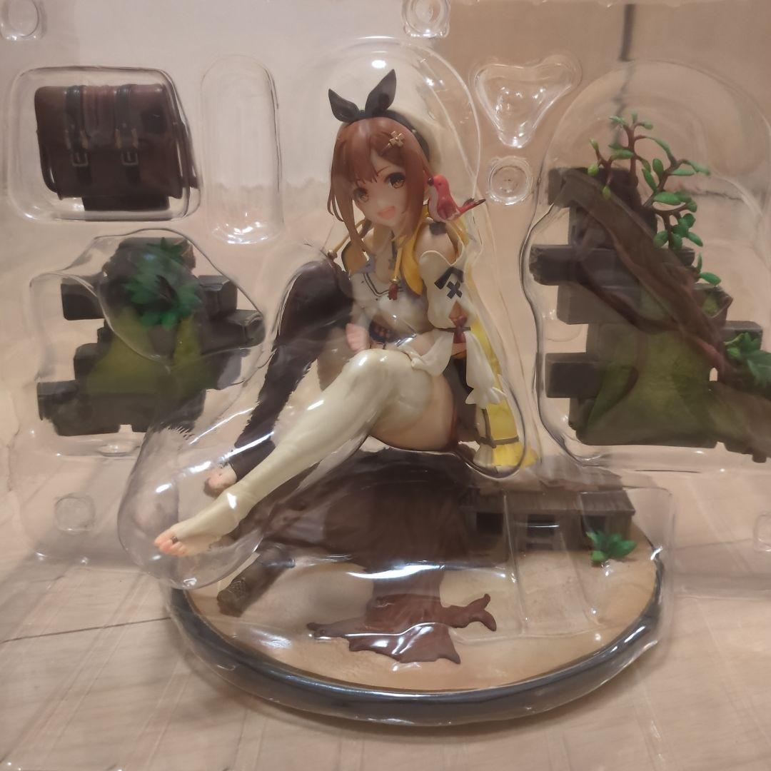 【欠品アリ】ライザのアトリエ 常闇の女王と秘密の隠れ家 1/6スケールフィギュア