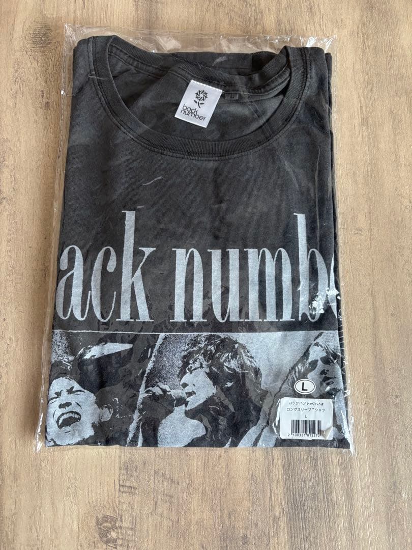i*i様 black number ロックバンドみたいなロングスリーブTシャツ