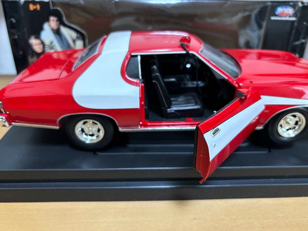 1/18 FORD GRAN TORINO 刑事スタスキー&ハッチ