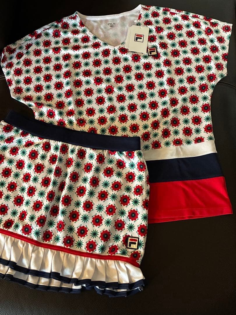 【新品未使用】FILA 花柄セットアップ上下M