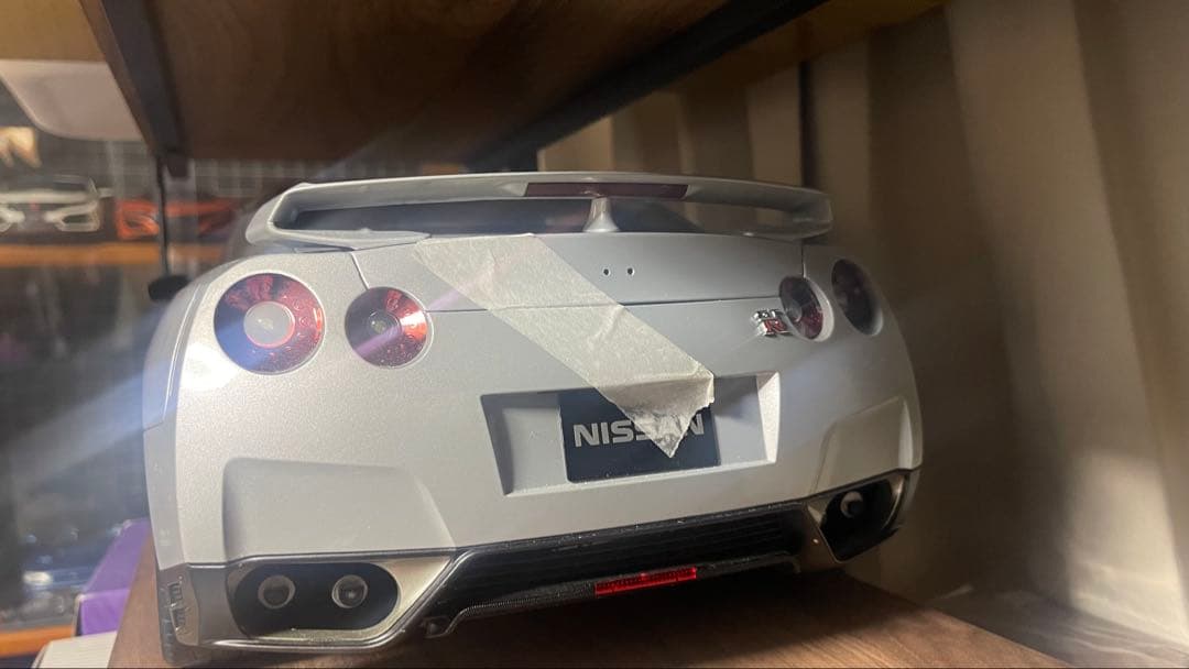 イーグルモス　1/8 R35 GT-R ジャンク