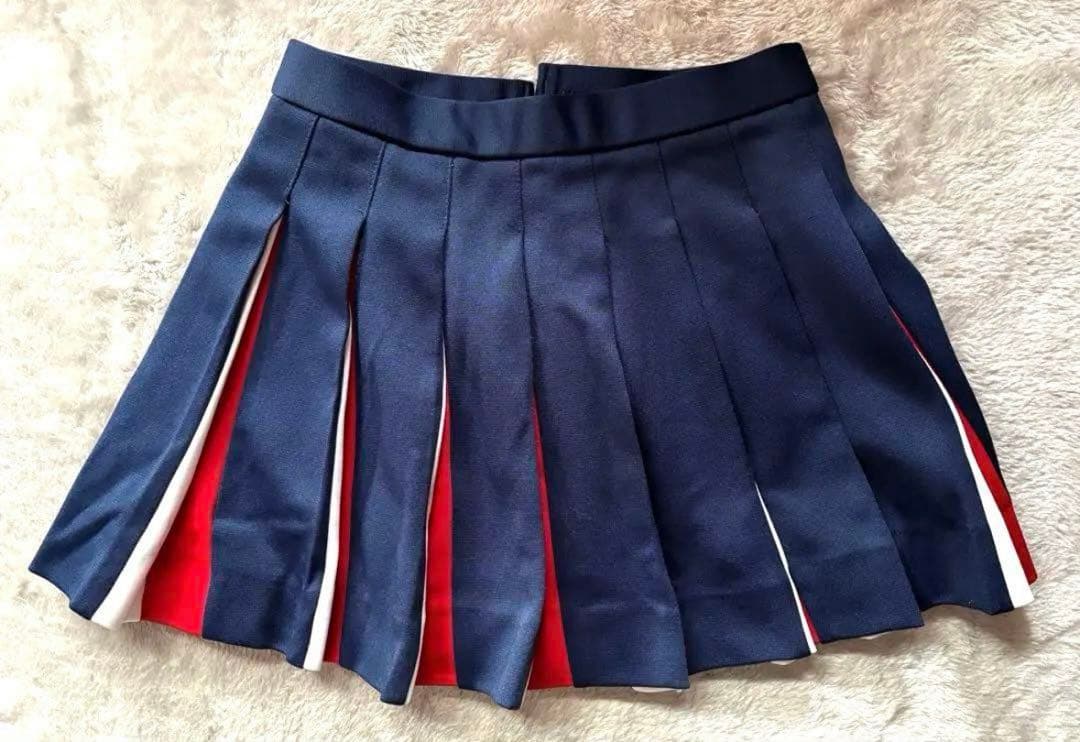 美品　チアユニフォーム　バトン　部活　大会　紺