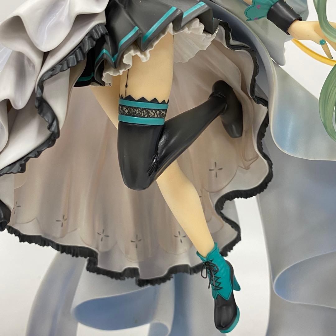 初音ミク Memorial Dress Ver. 1/7スケール フィギュア