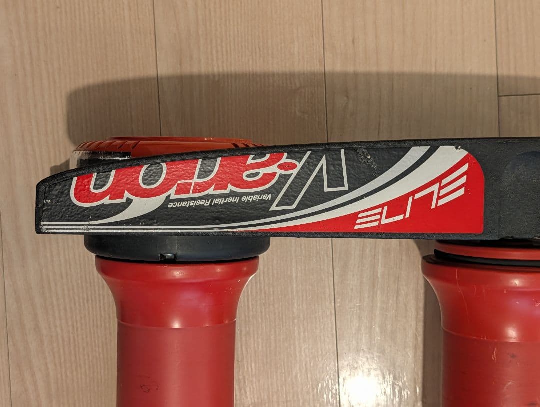 ELITE 3本ローラー台　V-Arion