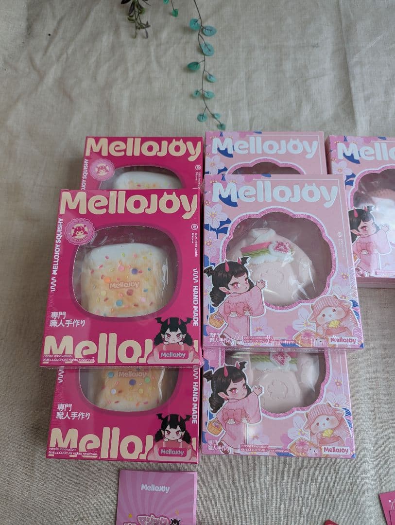 メロジョイ　16個まとめ売り　Mellojoy スクイーズ 桜シーズン他
