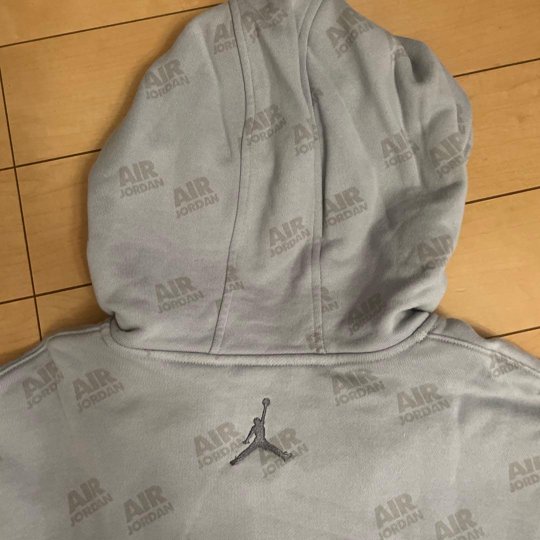 Jordan グレー フード付きパーカー Sサイズ