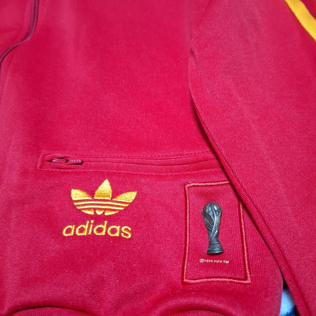も*ん様 adidas　FIFA スペイン代表ジャージ