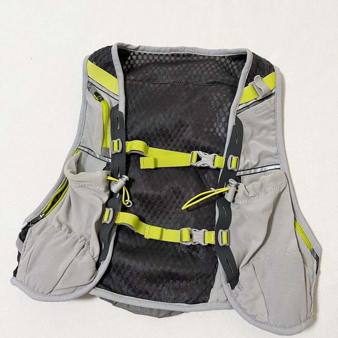 Mountain Hardwear フリューイッド レース ベストパック ザック