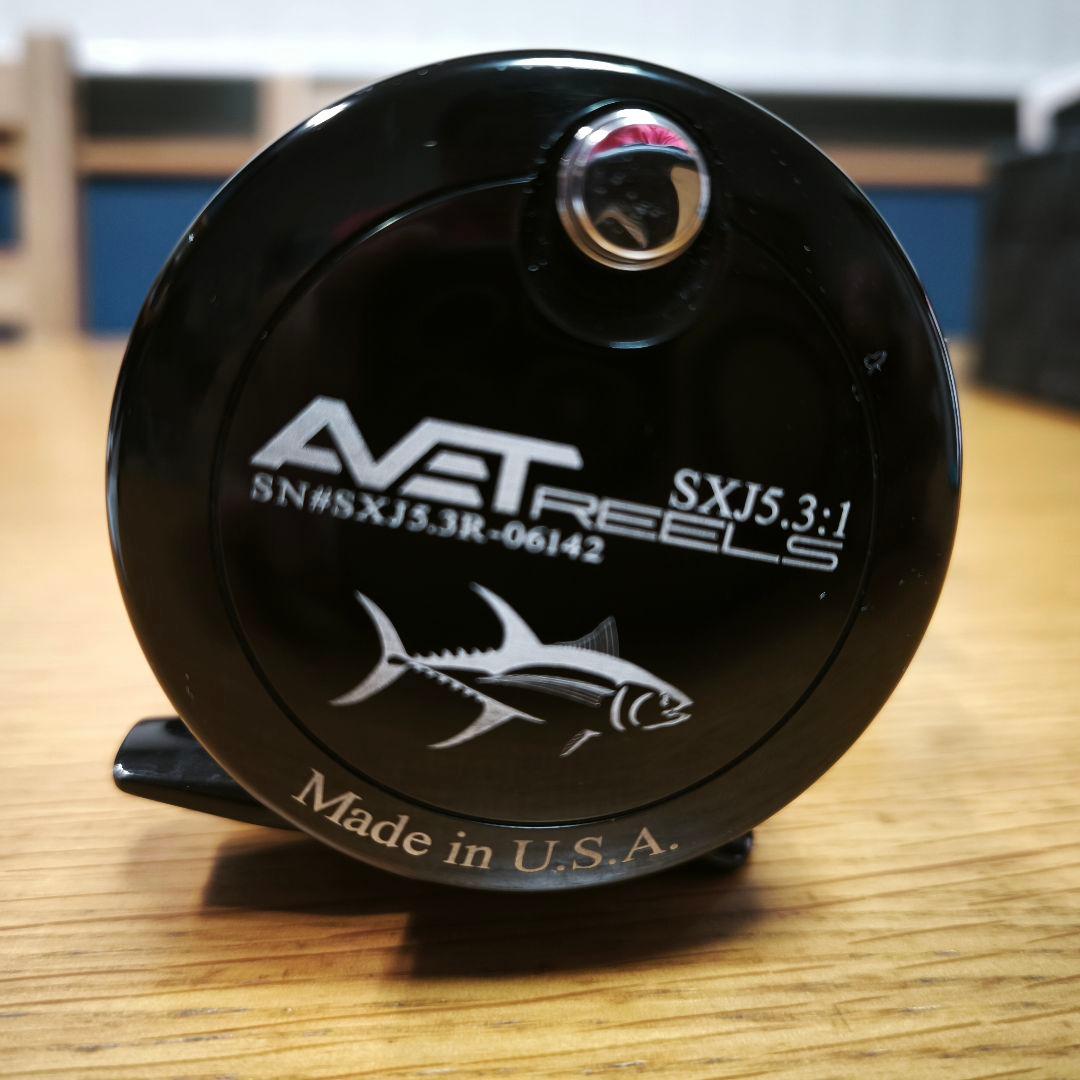 レバードラグ ベイトリール Avet SXJ5.3 Black