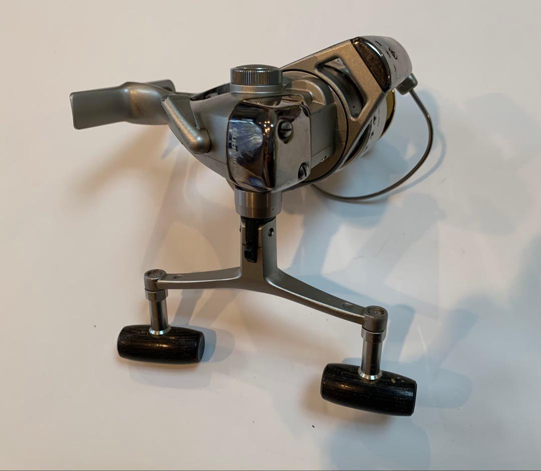 BBX TECHNIUM 3000 スピニングリール　美品