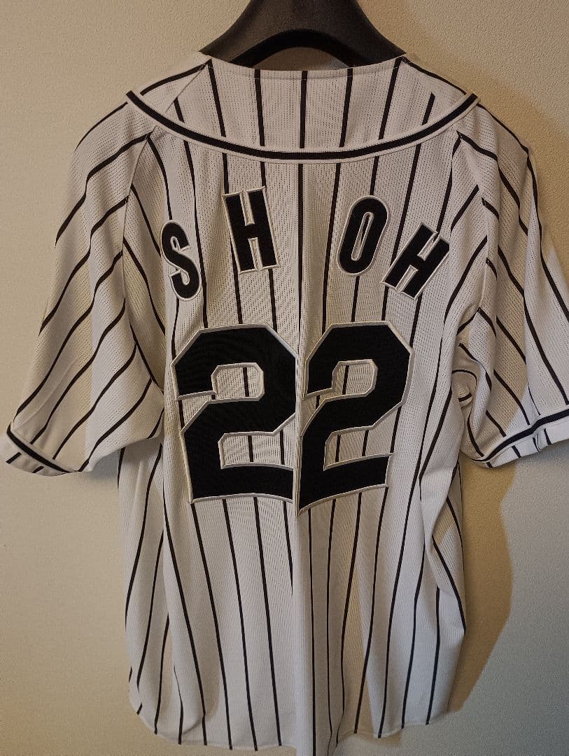 阪神タイガース　ユニフォーム　オスンファン　背番号２２　SHOH　呉昇桓