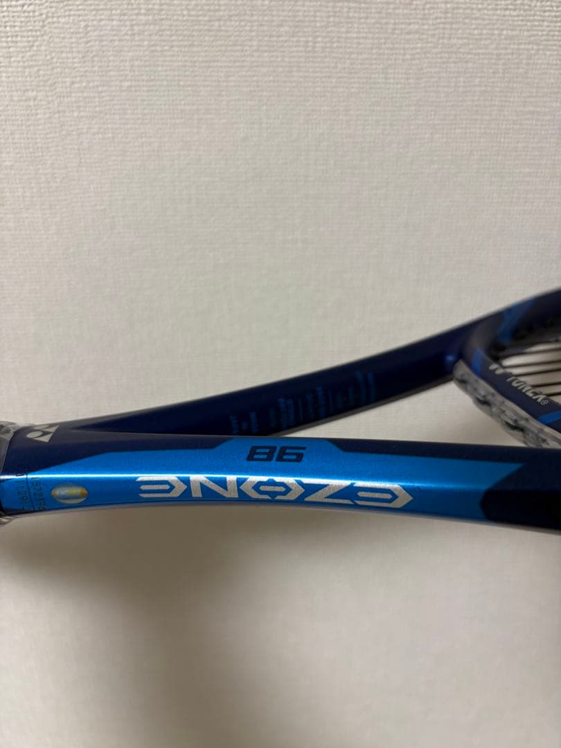 YONEX EZONE 98 G2テニスラケット