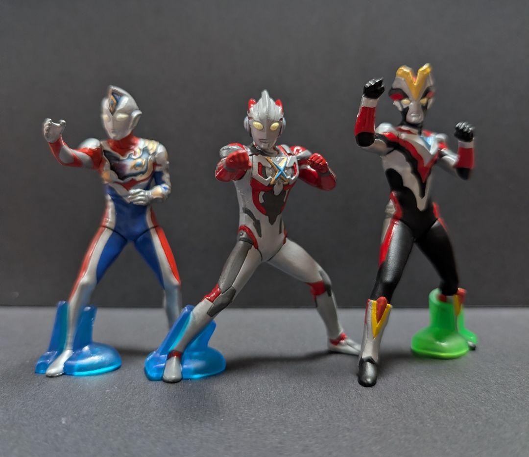 ＨＧシリーズウルトラマン X、デッカー、ビクトリー（ペイント）