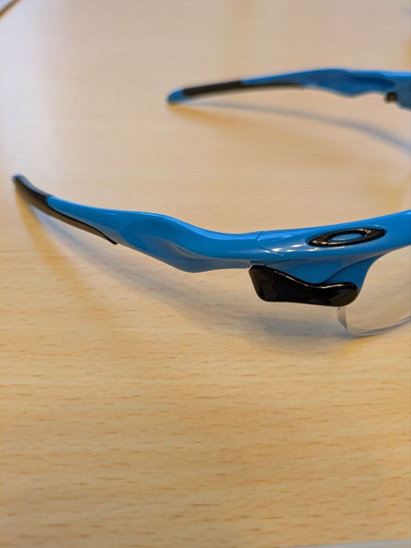 Oakley ファストジャケット 水色