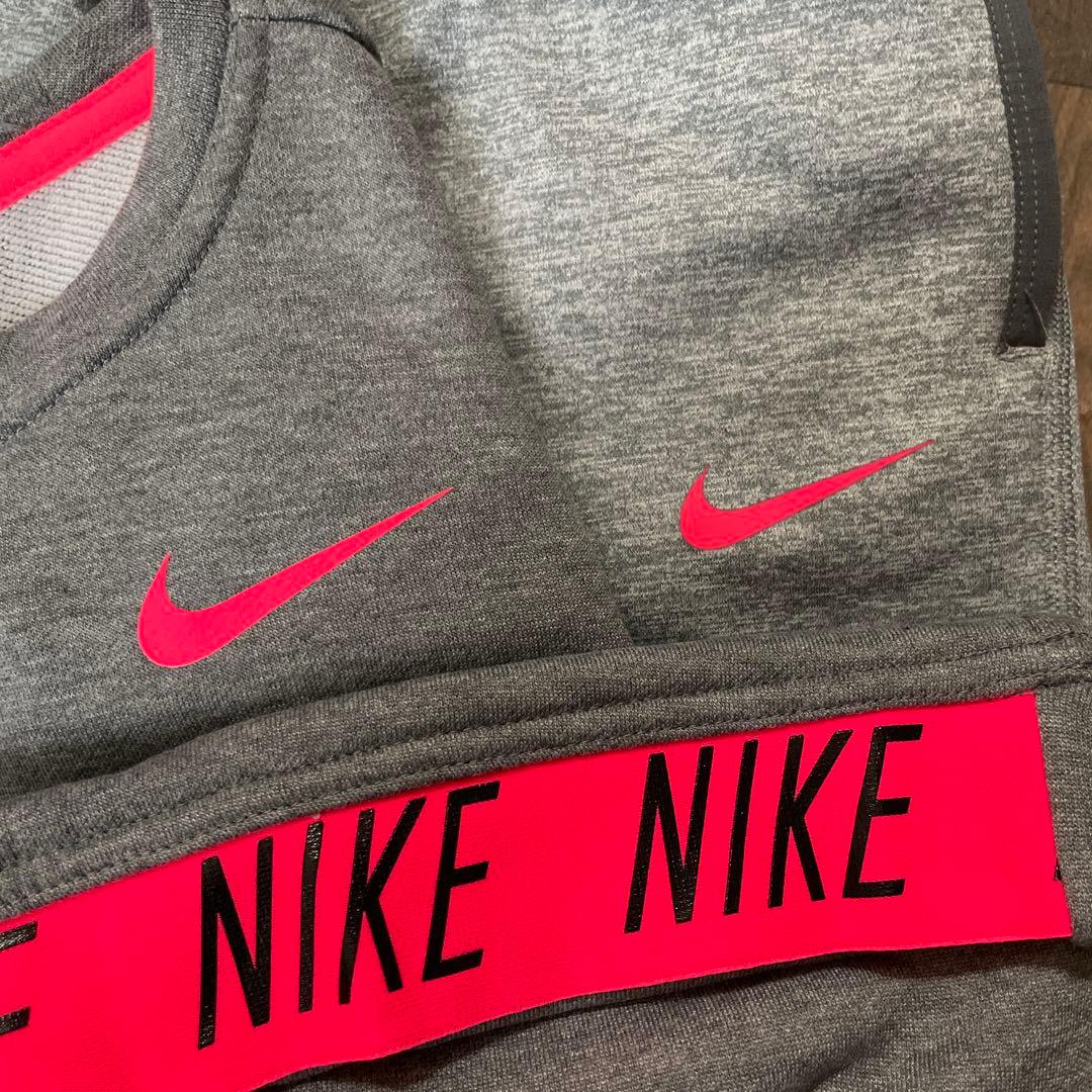 ナイキ　NIKE 上（S）下（XS）セット　グレー×蛍光ピンク