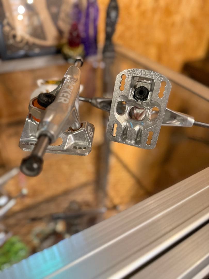 GRIND KING TRUCK LOCKER 8.0 スケボー