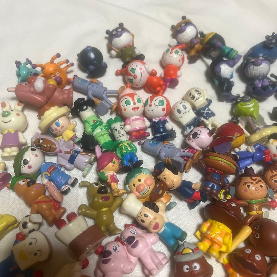 【大量】アンパンマン 指人形 まとめ売り 93体あつまれアンパンマン