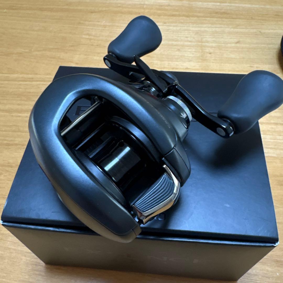 シマノ 22 エクスセンス DC XG 右 新品未使用品