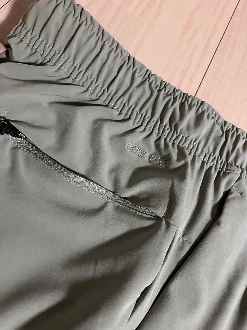 ナイキ メンズ Dri-FIT ストレートレッグ ヴァーサタイルパンツ XL新品
