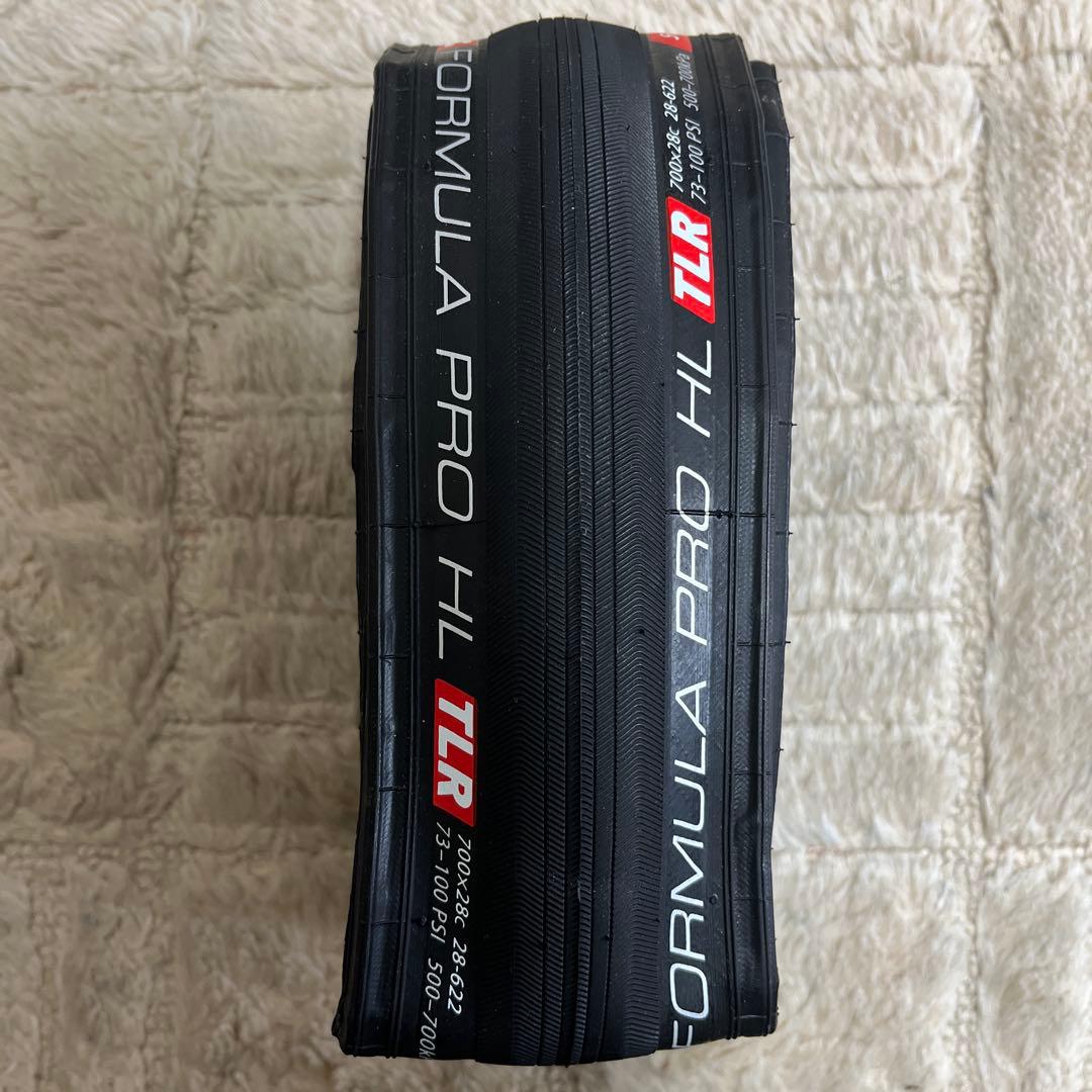 IRC FORMULA PRO HL 700X28C チューブレスタイヤ