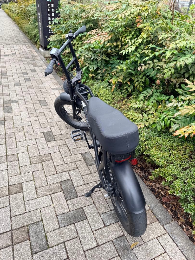 ロカフレーム　MAKAMI ブラック　電動自転車