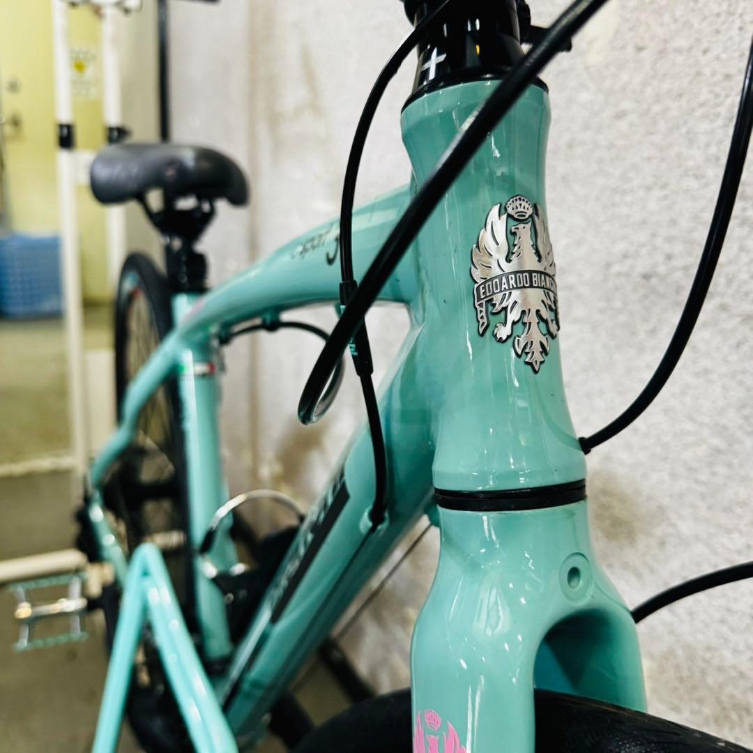 配送無料✨極美品！最新モデルBianchiビアンキ クロスバイク CSport3