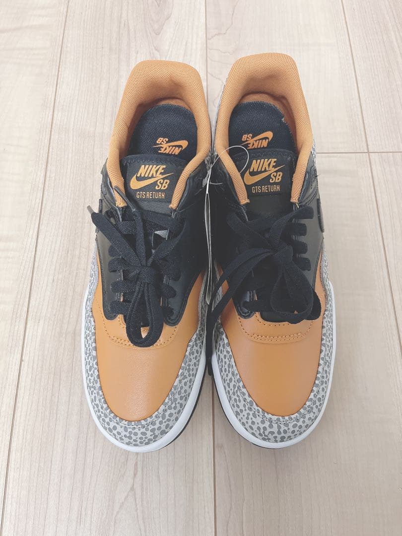 NIKE SB/スニーカー/オレンジ/グレー/スケボー/プレミアム/Safari